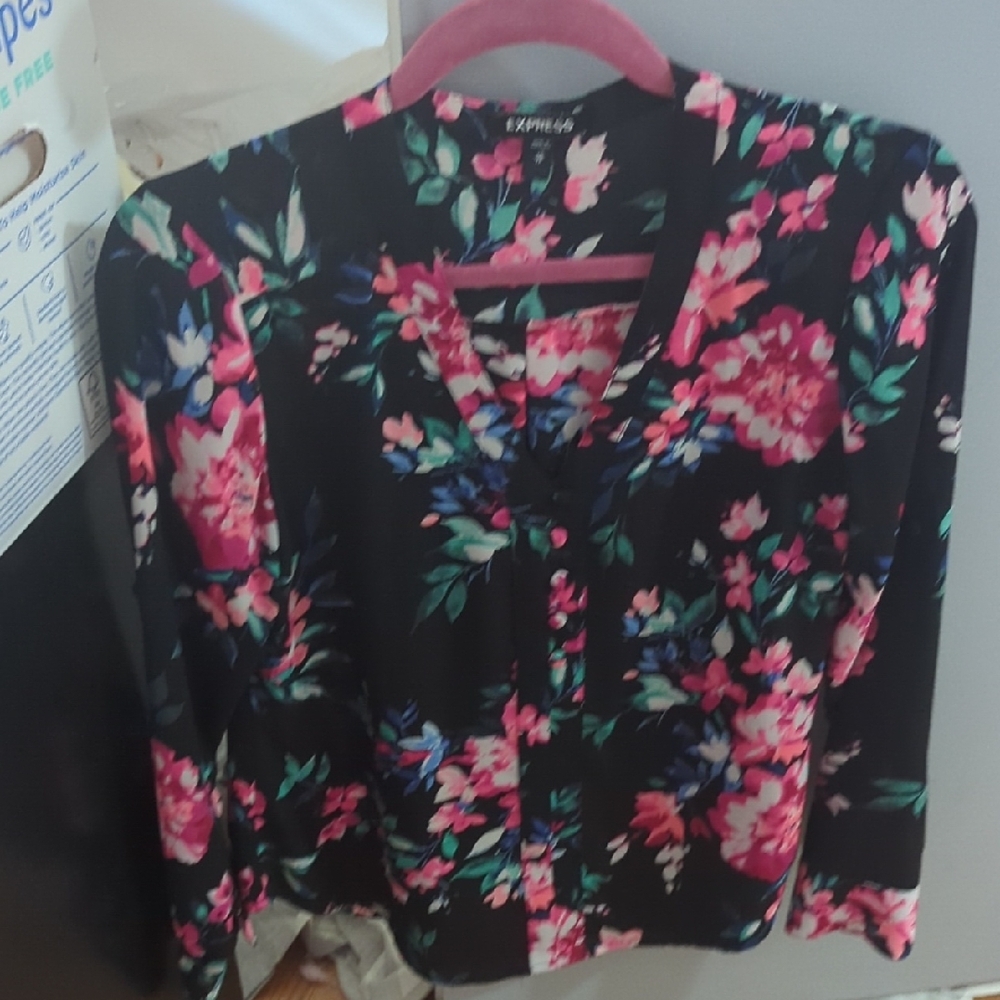 Express Pink and Green 3/4 Sleeve Buttoned Blouse